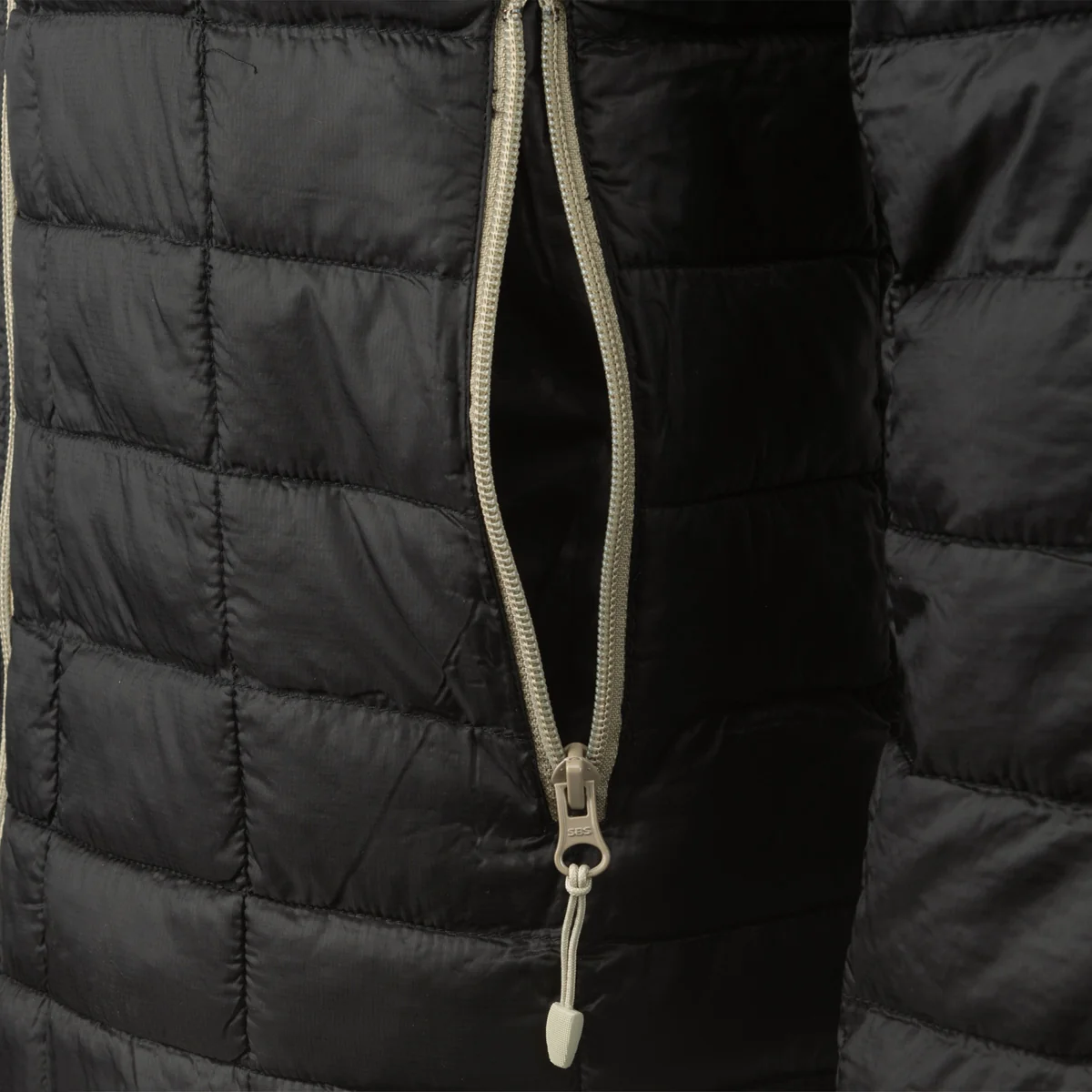 Cold Bloq Jacket- Black - Image 6